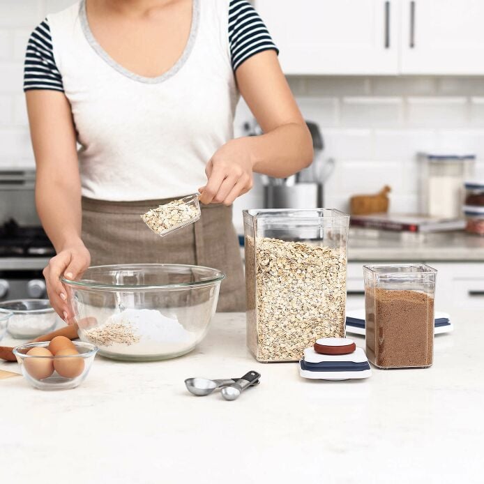 8-Piece POP Container Baking Set W3
