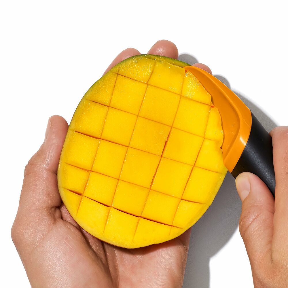Mango Slicer with Scoop B8