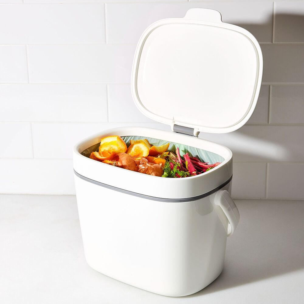Easy-Clean Compost Bin - 1.75 Gal F9