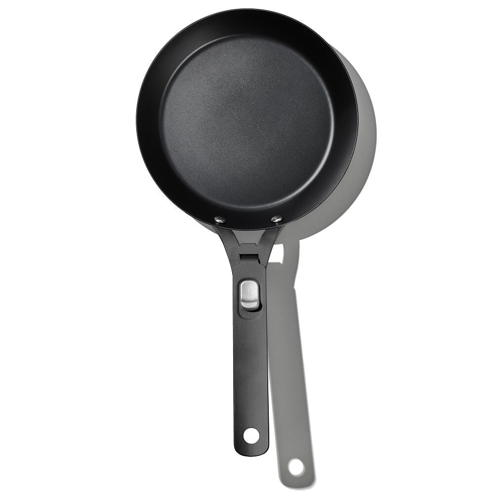 Carbon Steel With Removable Handle 8in Pan P7