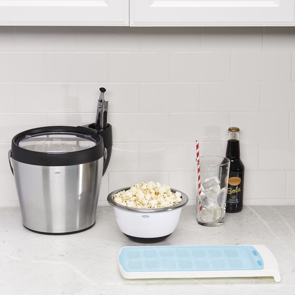 No-Spill Ice Cube Tray B1