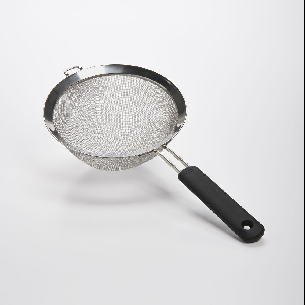 8" Strainer E8