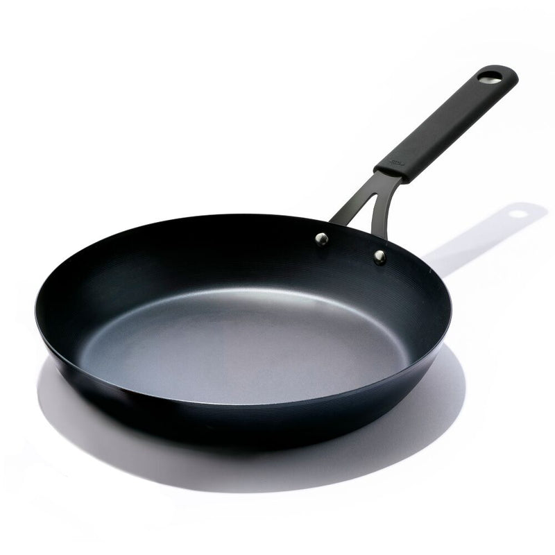 OXO Carbon Steel Obsidian Series 12-Inch Frypan with Silicone Sleeve Y8