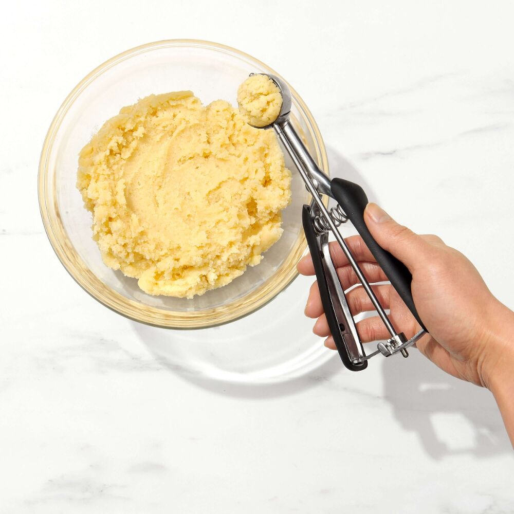 Small Cookie Scoop I8