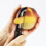 Serrated Peeler D8