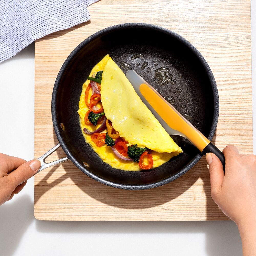 Small Flip & Fold Omelet Turner K7