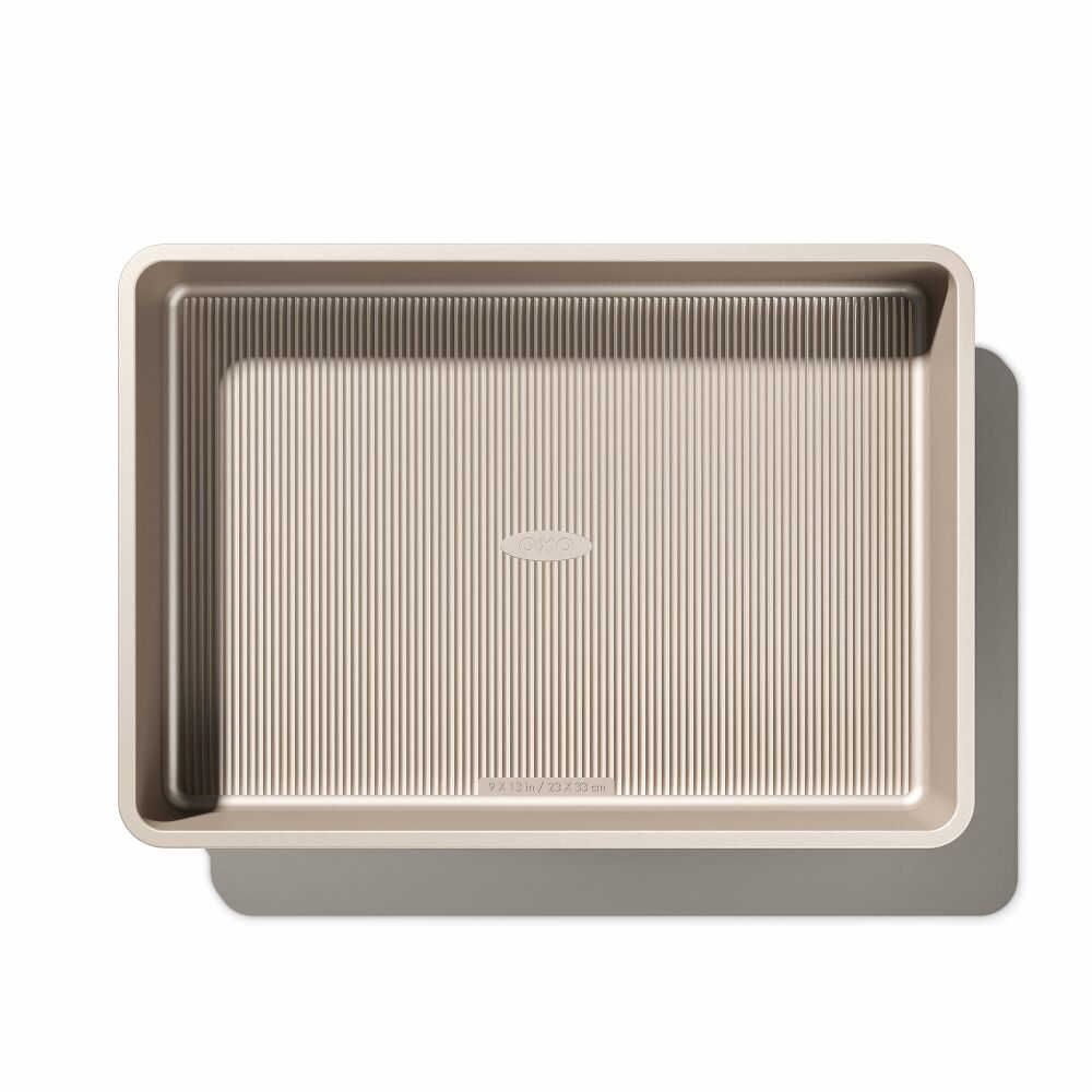 Non-Stick Pro Cake Pan - 9" x 13" C0