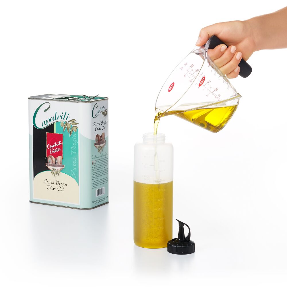 OXO Chef's Squeeze Bottles - 12 ounces H9