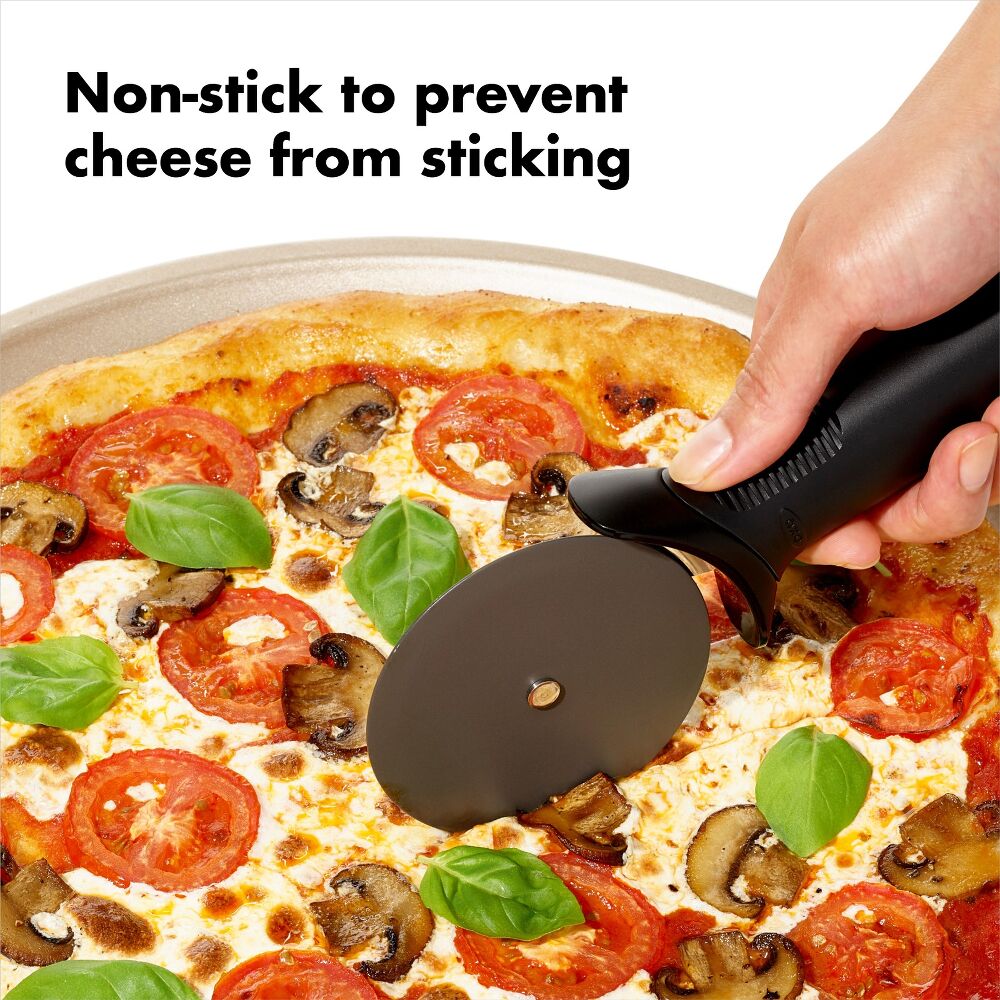 Pizza Wheel For Non-Stick Pans B3