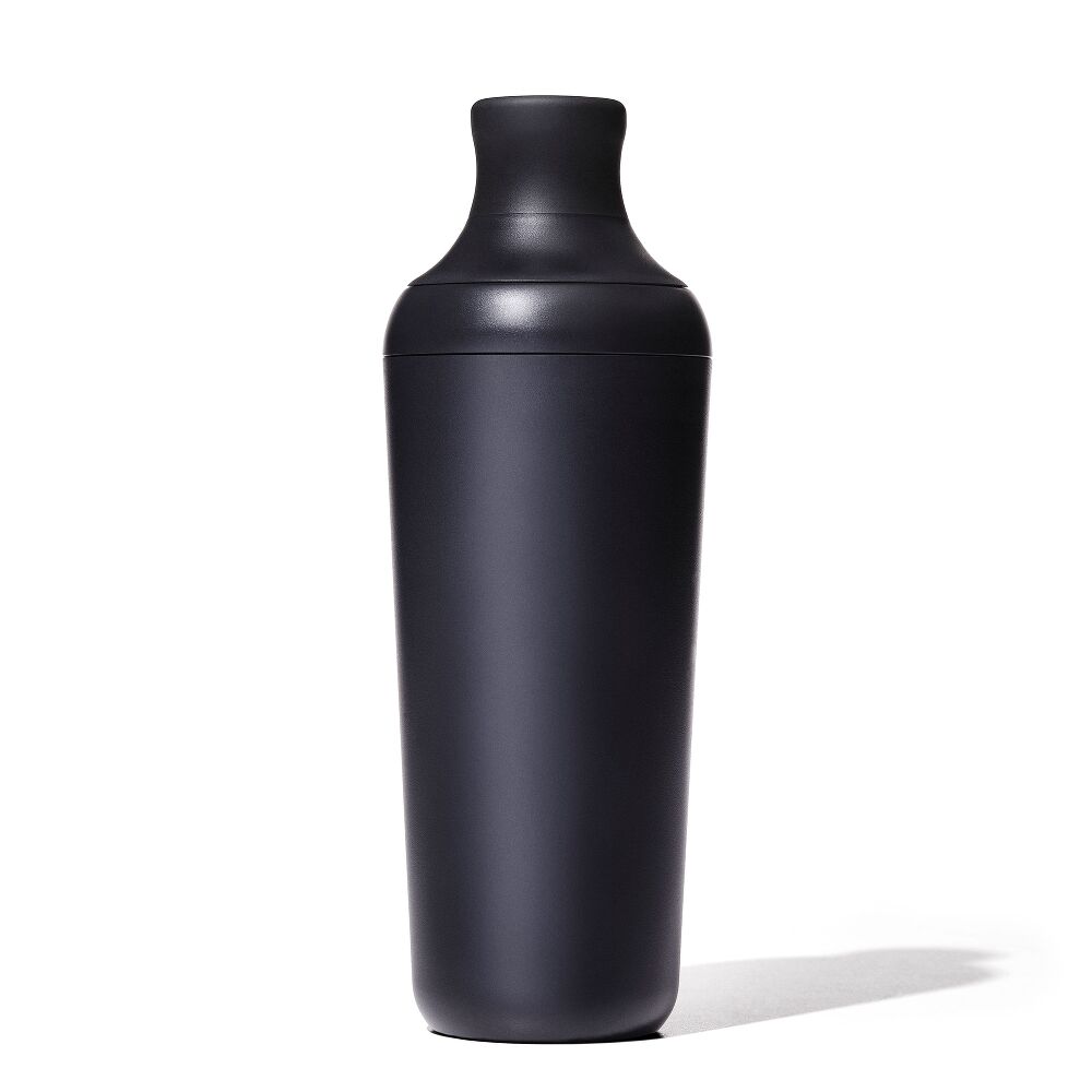OXO Good Grips Plastic Cocktail Shaker- 20 oz/590 mL capacity C2