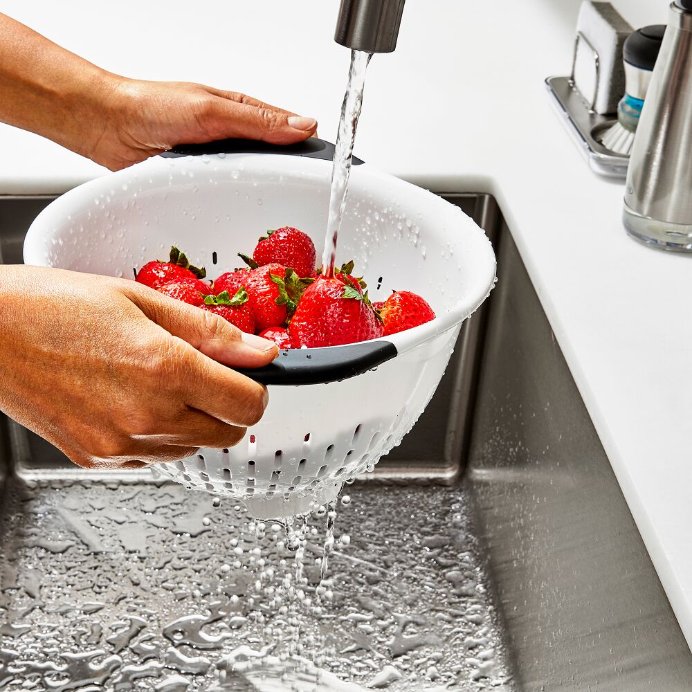 Plastic Colander S9