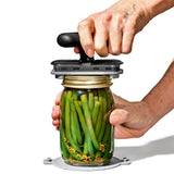 Twisting Jar Opener With Basepad O4