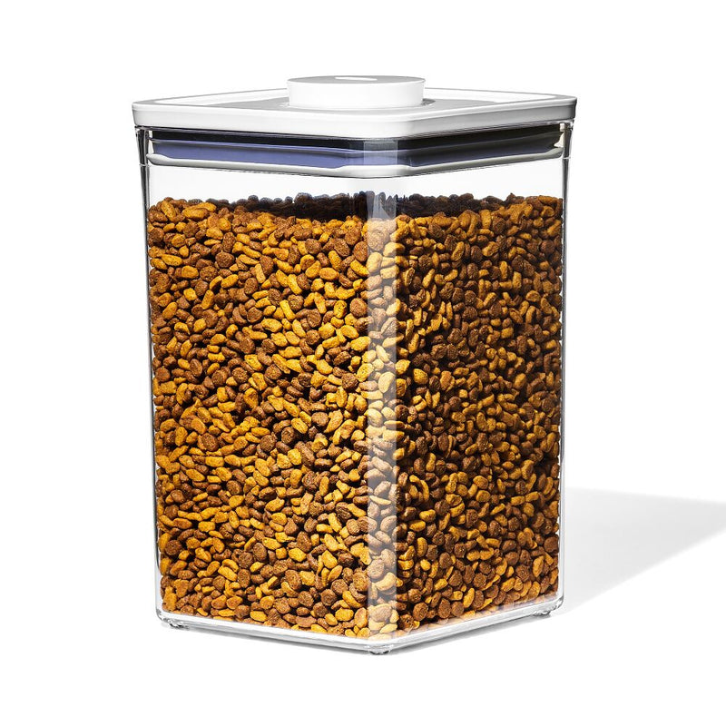 OXO Good Grips Pet POP Container – 4.4 Qt/4.2 L with Scoop F7