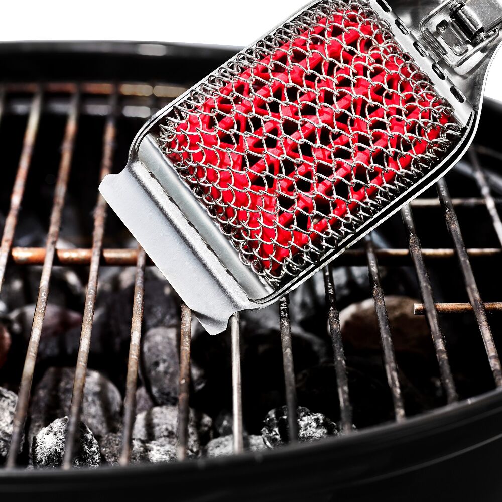 Coiled Grill Brush With Replaceable Head L7