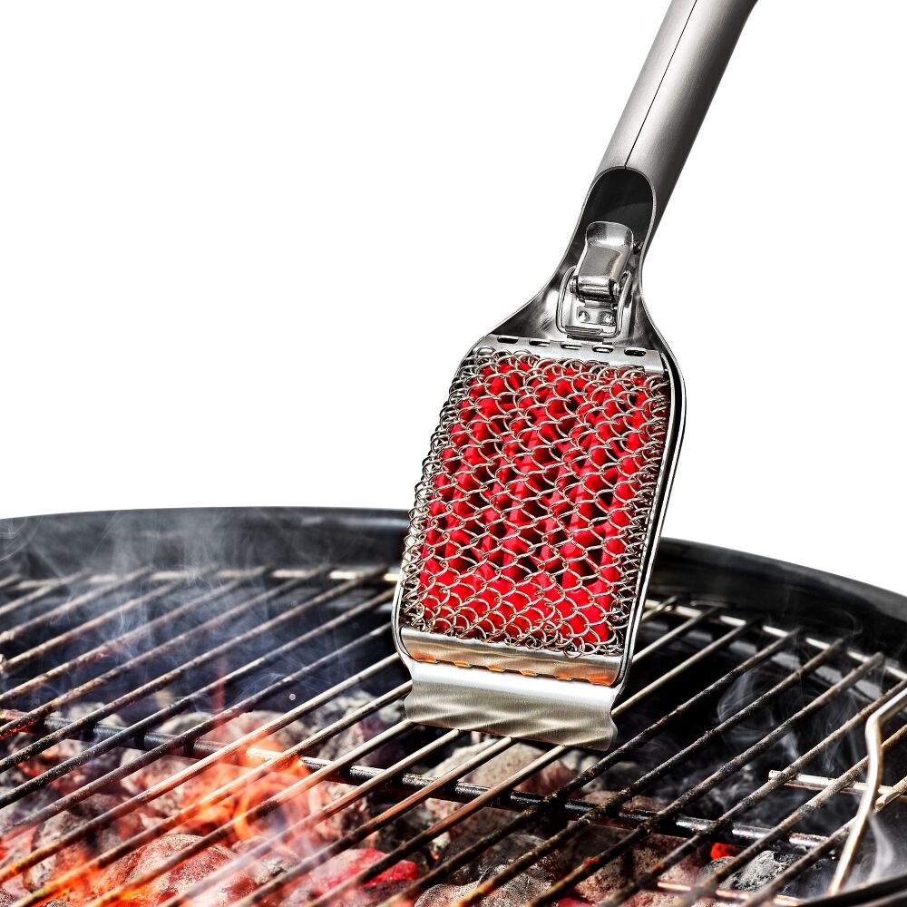Coiled Grill Brush With Replaceable Head L7