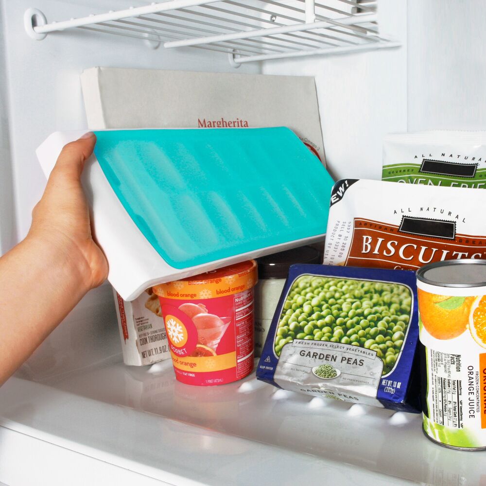 No-Spill Ice Cube Tray - 2 Pack P9