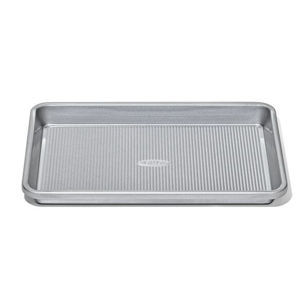 Non-Stick Pro Clear Coated Quarter Sheet Pan D4