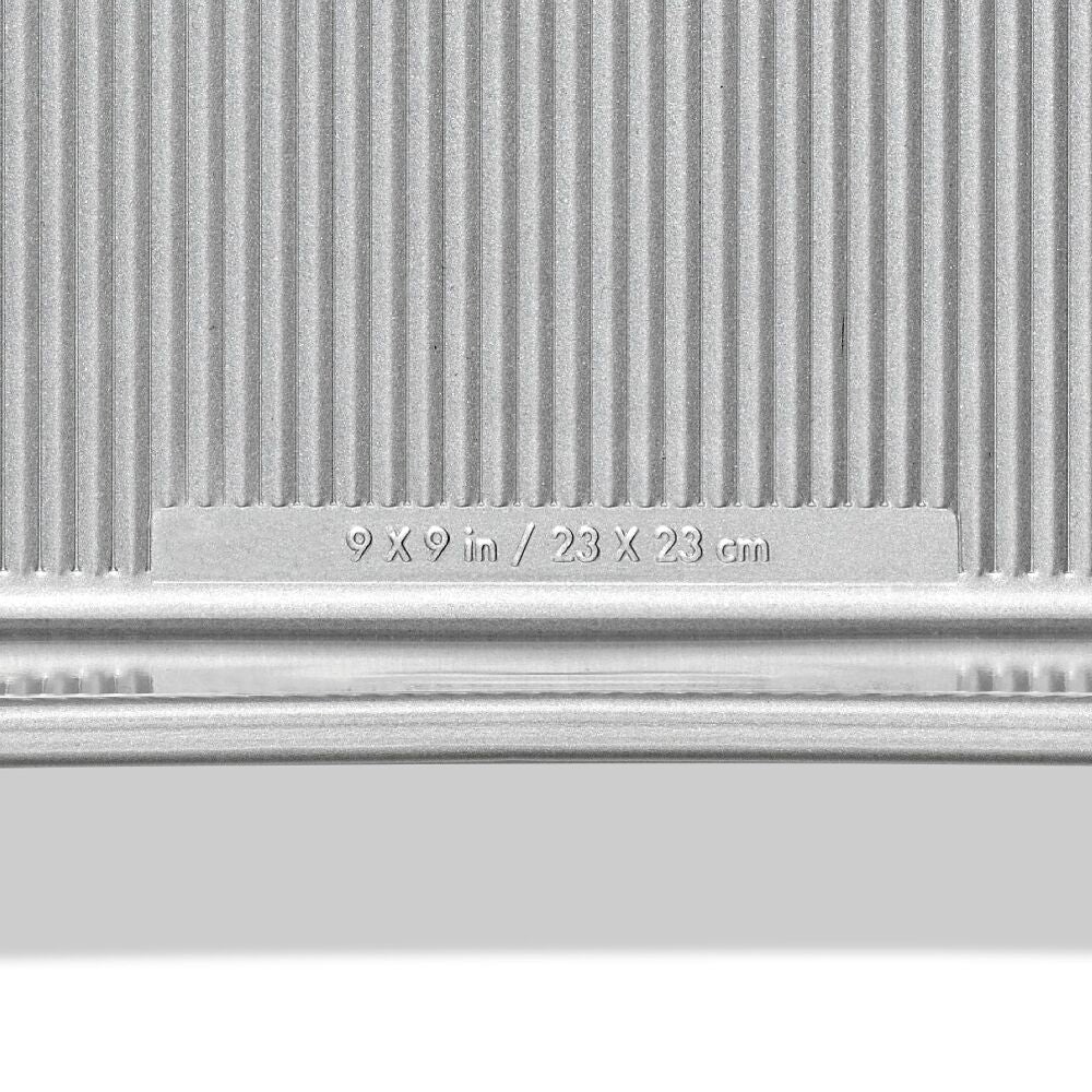 Nonstick Pro Clear Coated 9 In Square Cake Pan L0