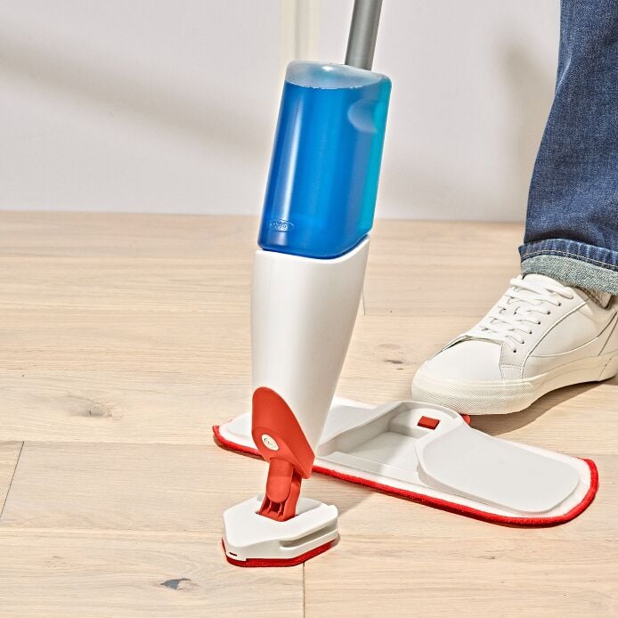 Microfiber Spray Mop O9