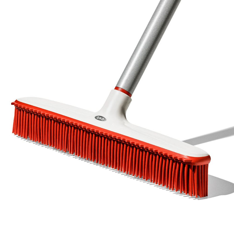 OXO Good Grips Fur Broom W5