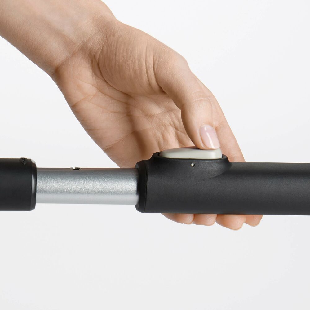 Extendable Twister Snow Brush Q7