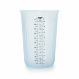 4 Cup Squeeze & Pour Measuring Cup D9
