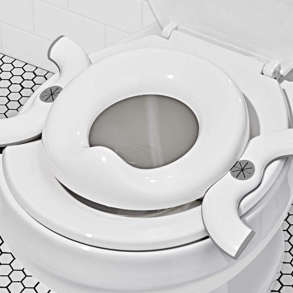 2-in-1 Go Potty™ with Travel Bag O6