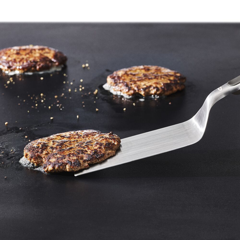 OXO Outdoor Griddle Turner I5