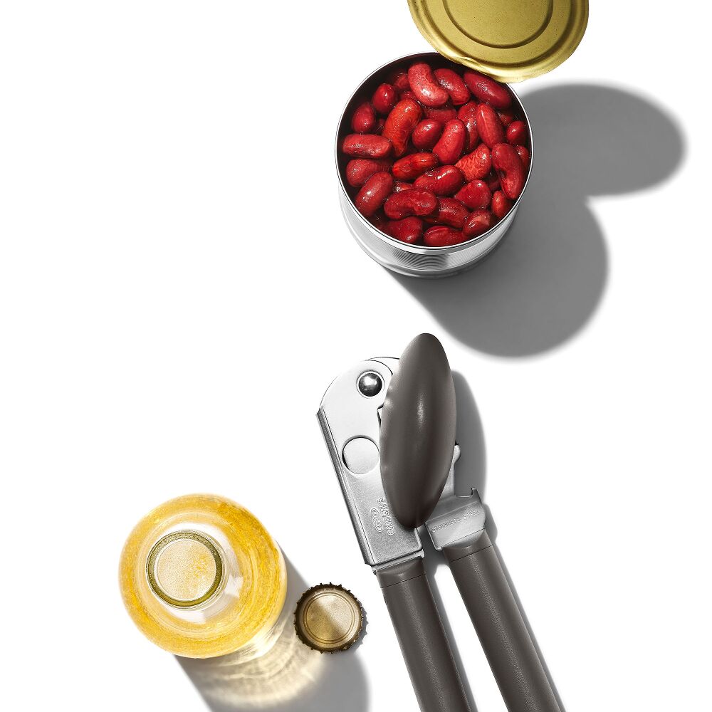 OXO Outdoor Can and Bottle Opener T4
