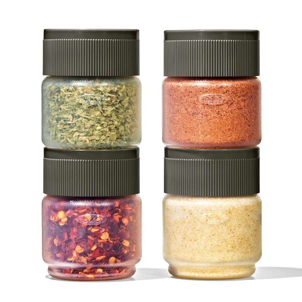 Outdoor 7-Piece Spice Shaker & Squeeze Bottle Set G8