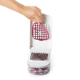 Vegetable Chopper with Easy-Pour Opening K6