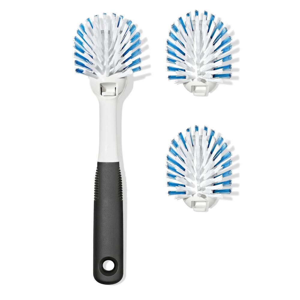 Nylon Bristle Dish Brush with Refills Q8