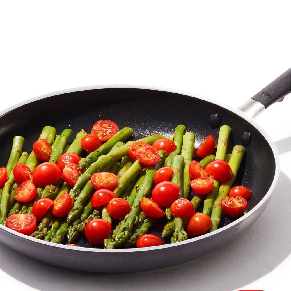 Non-Stick Pro Every Day 12 Inch Frypan with Lid C6