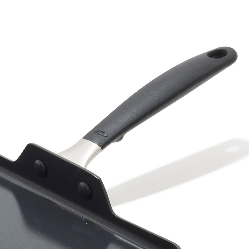 OXO Stainless Steel Everyday 11 in Square Griddle B7