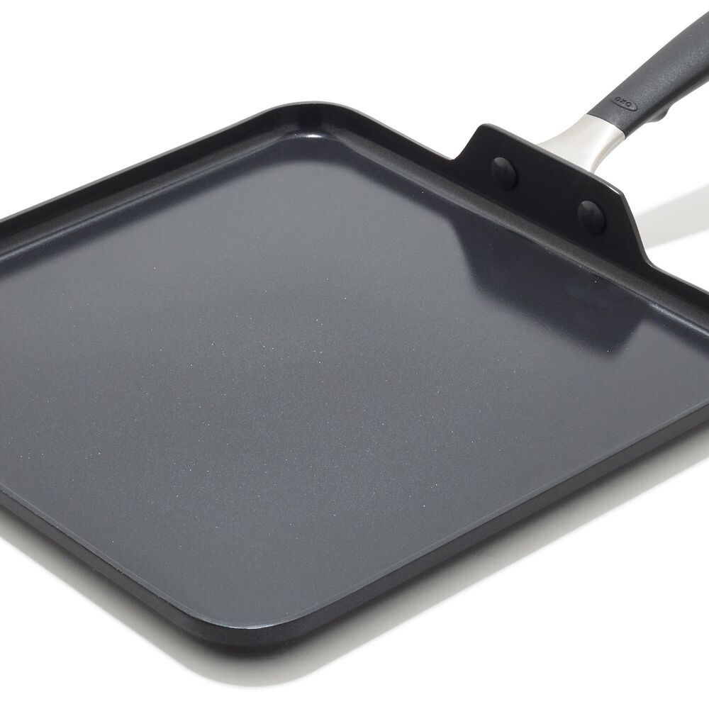OXO Stainless Steel Everyday 11 in Square Griddle B7