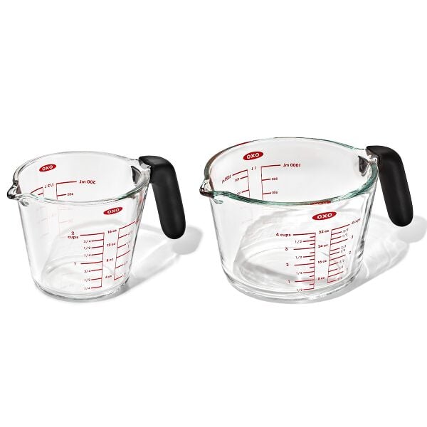 2-Cup and 4-Cup Glass Measuring Cup Set D6