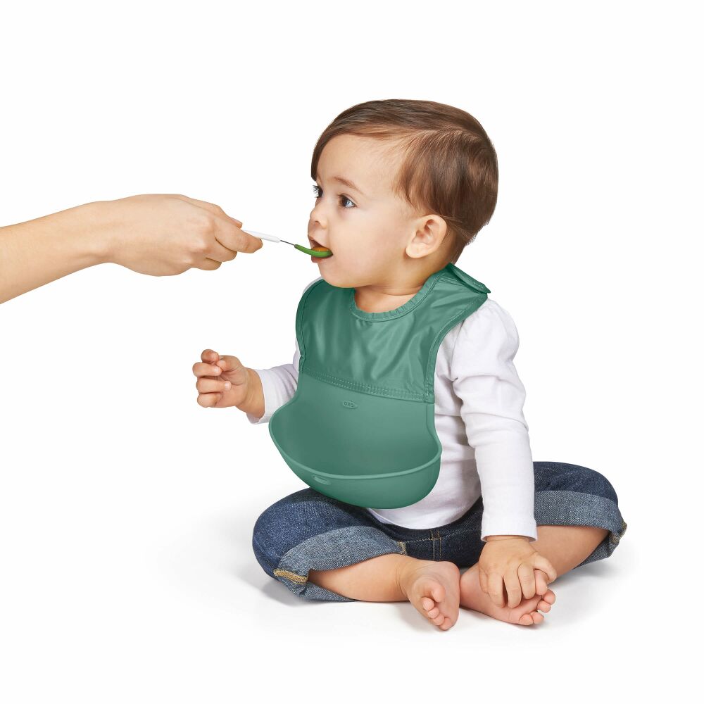 Roll-Up Bib Set O3