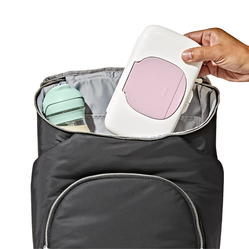 On-The-Go Wipes Dispenser E0