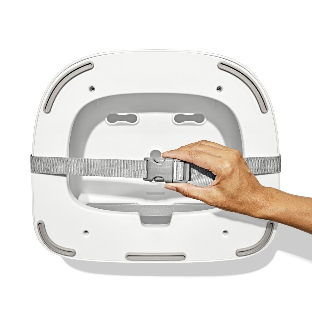 Nest Booster Seat with Removable Cushion D0