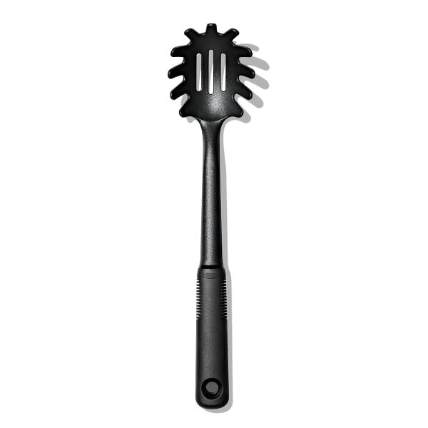 OXO Good Grips Nylon Spaghetti Server C2